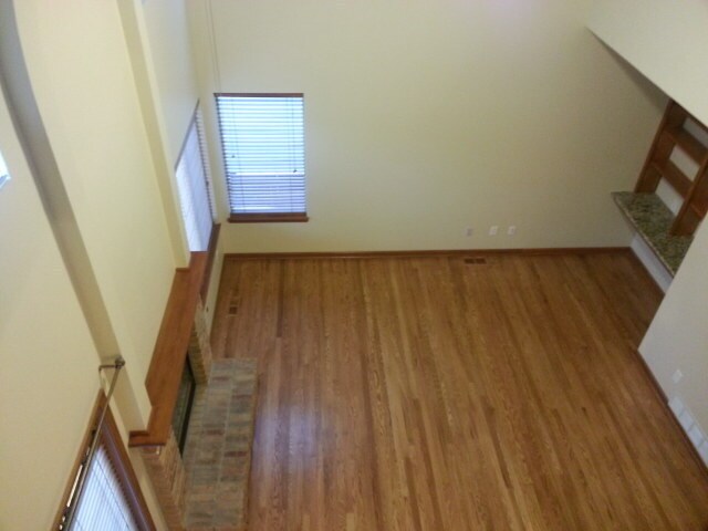 Building Photo - 2025 Bramblwood Ln