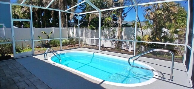 Building Photo - 4397 Harbor Hills Dr