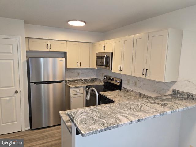 Building Photo - 10718 Kitchener Ct