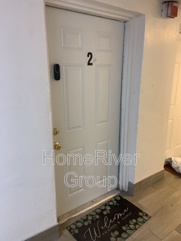 Building Photo - 8923 N 40th St