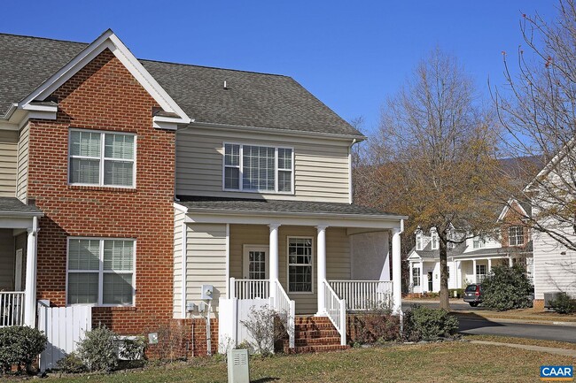 Building Photo - 1721 Albemarle Pippen Ct