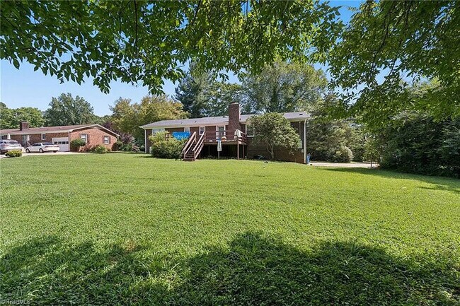 Building Photo - Build Equity While Leasing - Lease to Own