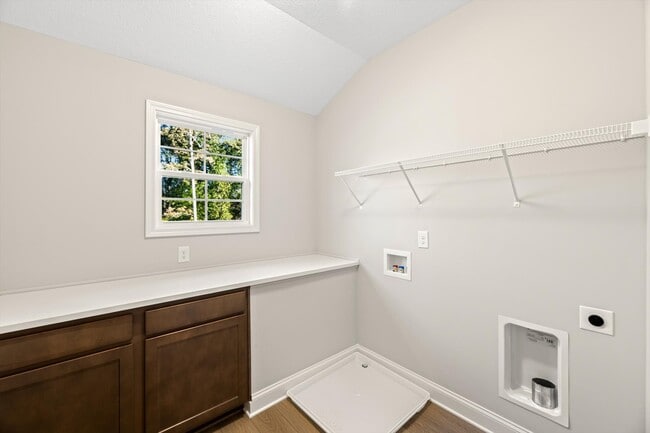 Building Photo - 8556 Yellow Aster Rd