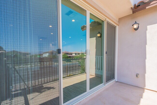 Building Photo - 4641 S Element