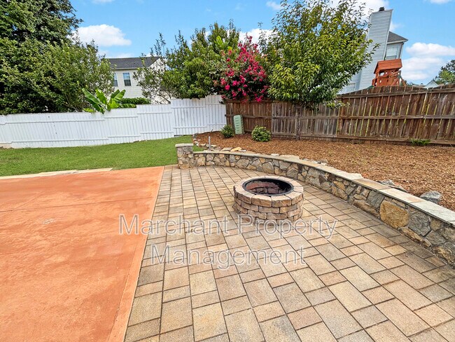 Building Photo - 503 Peach Grove Pl