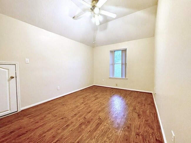 Building Photo - 639 Wheelhouse Dr