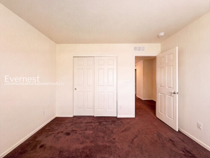 Building Photo - 14944 E Crestridge Dr