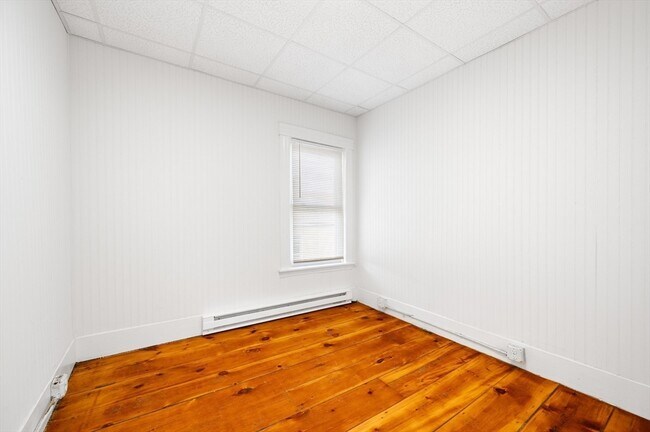 Building Photo - 75 Gage St