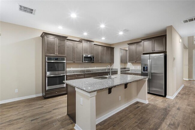 Building Photo - 16140 Monterey Greens Cir