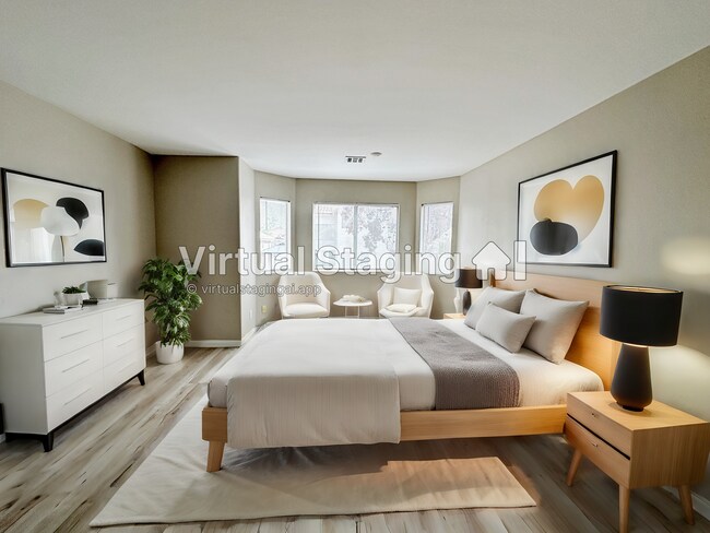 Building Photo - REMODELED 3 BEDROOM HOME IN SOUTH SHORES
