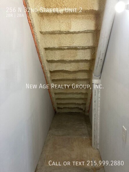 Building Photo - 256 N 32nd St