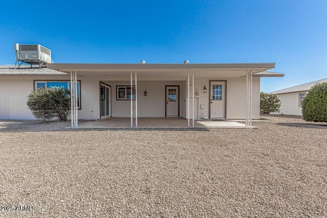 Building Photo - 9938 Willowcreek Cir