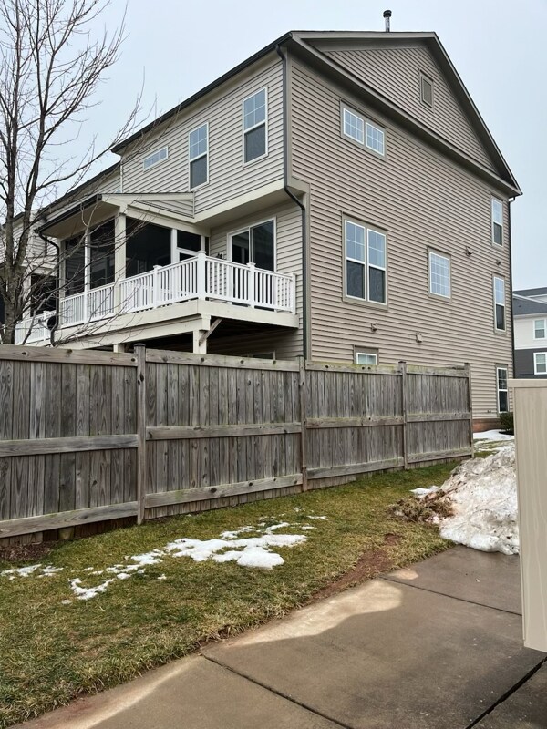 Building Photo - 9035 Connor House Rd