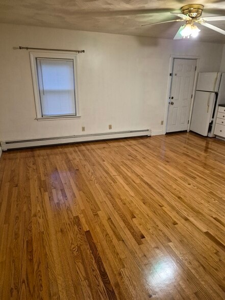 Building Photo - 801 Boston Rd