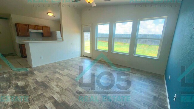 Building Photo - 3 Bedroom Yukon