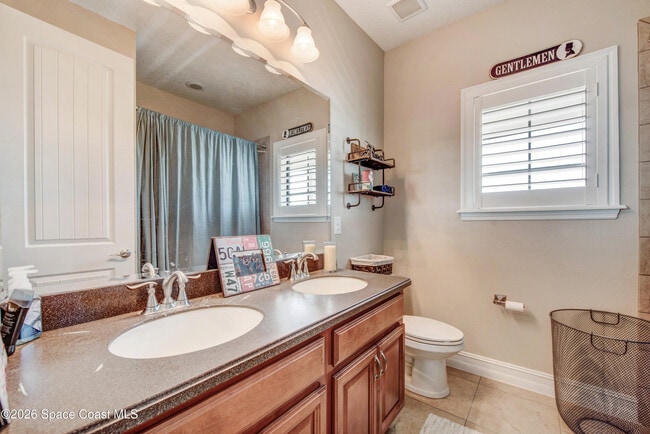 Building Photo - 7137 Vilano Ln