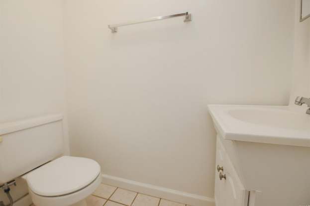 Building Photo - 62 Villa Cir