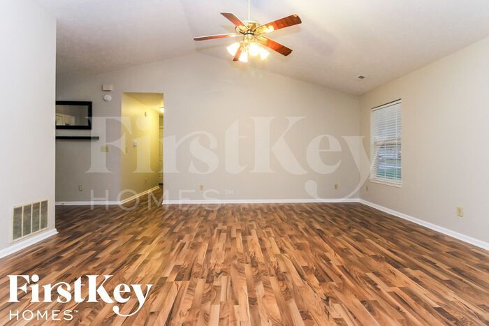 Building Photo - 8258 Pleasant Tree Ct