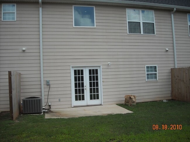 Primary Photo - Charming townhome community!