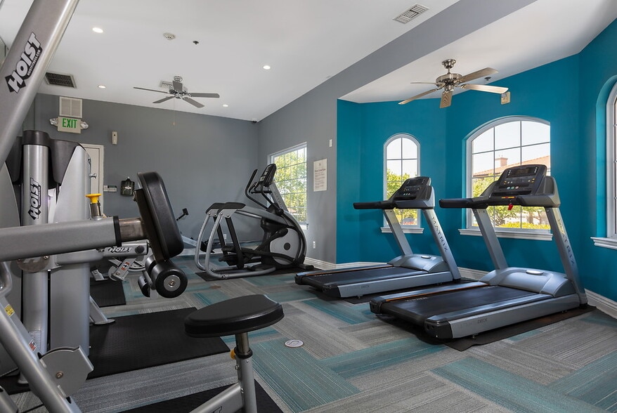 Building Photo - San Marcos