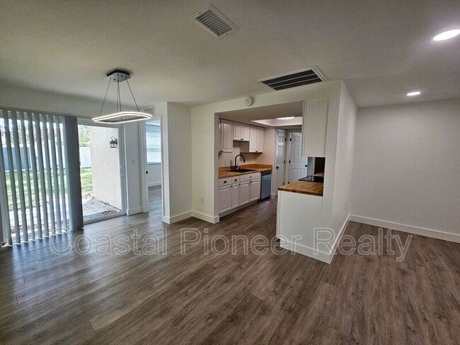 Building Photo - 12218 Shadow Ridge Blvd