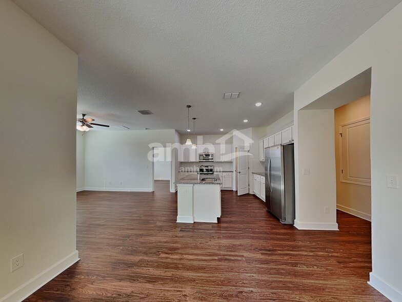 Building Photo - 2466 Ixora Ct