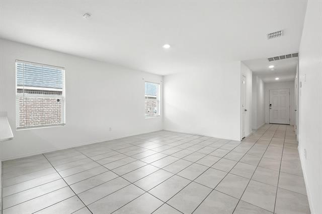 Building Photo - 1653 Bluffview Dr