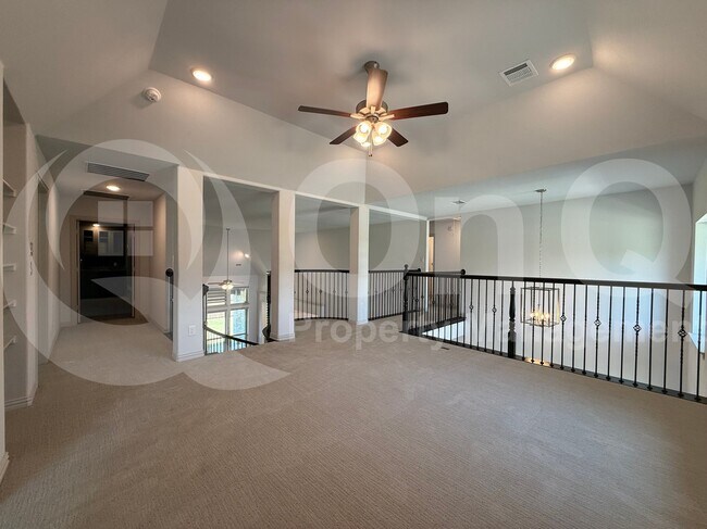 Building Photo - 14697 Valley Trl