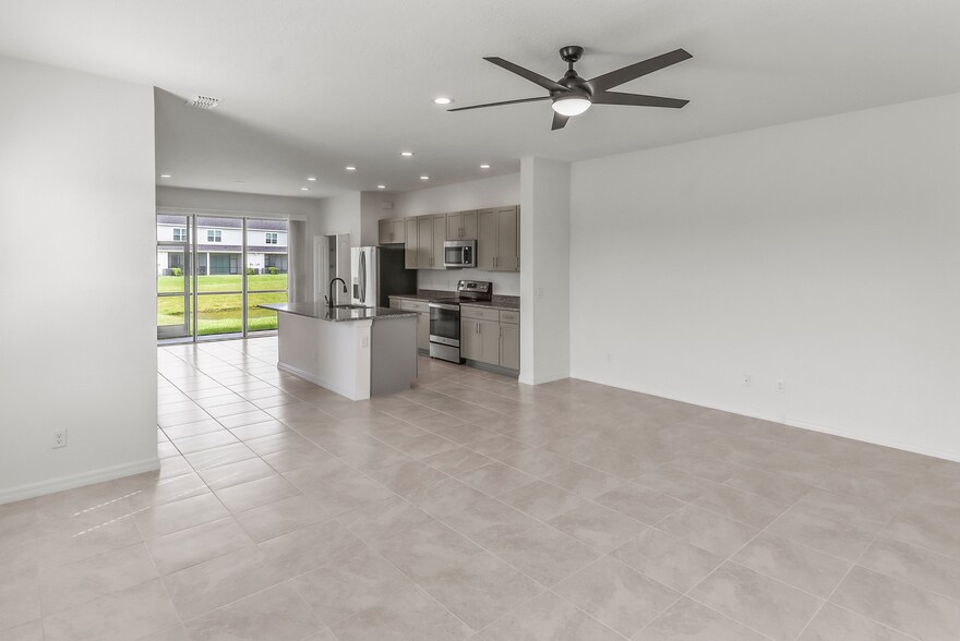 Building Photo - 11699 Bluestone Ct