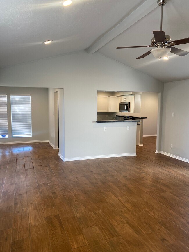 Building Photo - 4603 Hickory Downs Dr