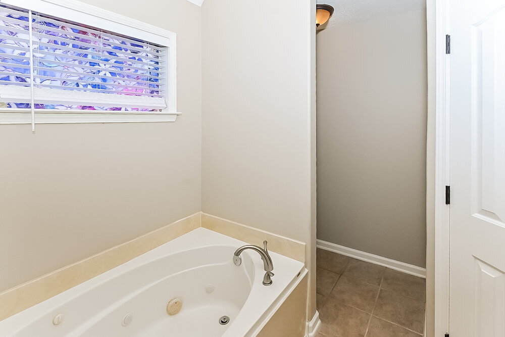 Building Photo - 1236 Biloxi St