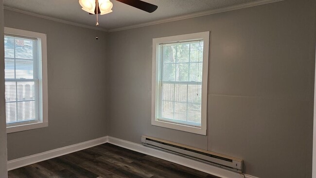 Building Photo - 1020 Boggs St
