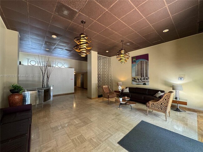 Building Photo - 1800 Collins Ave