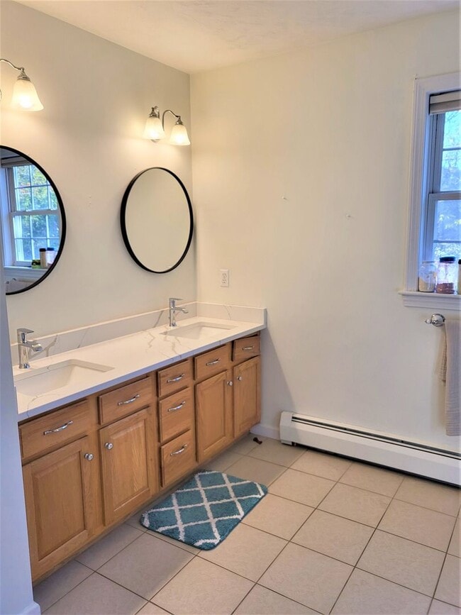 Building Photo - ****Cumberland Single Family – $2,795****