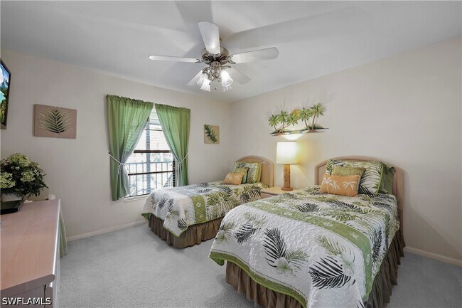 Building Photo - 500 Misty Pines Cir