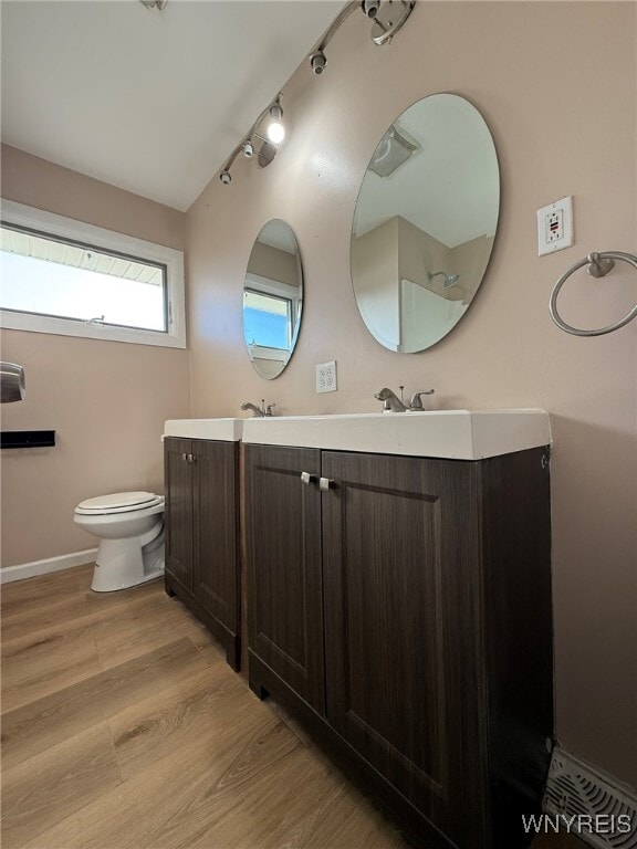 Building Photo - 107 Revere Rd