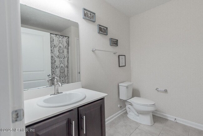 Building Photo - 2143 Chandlers Walk Ln