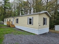 Building Photo - 2 Bedroom Trailer For Rent in Clearfield