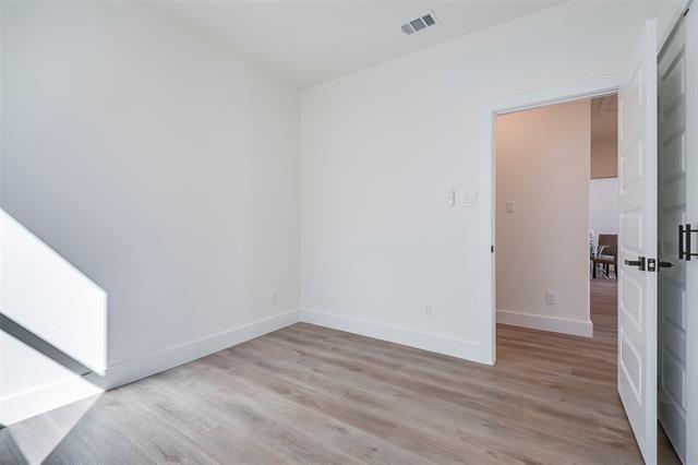 Building Photo - 3111 Metropolitan Ave
