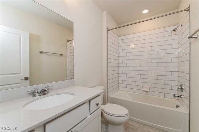 Building Photo - 10820 Firebush Cir