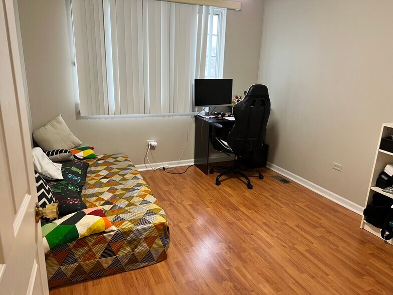 Bed Room 2 - 1738 Windward Ave