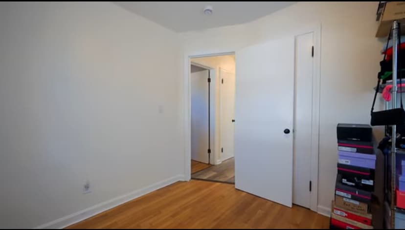 Building Photo - 611 Frost Rd