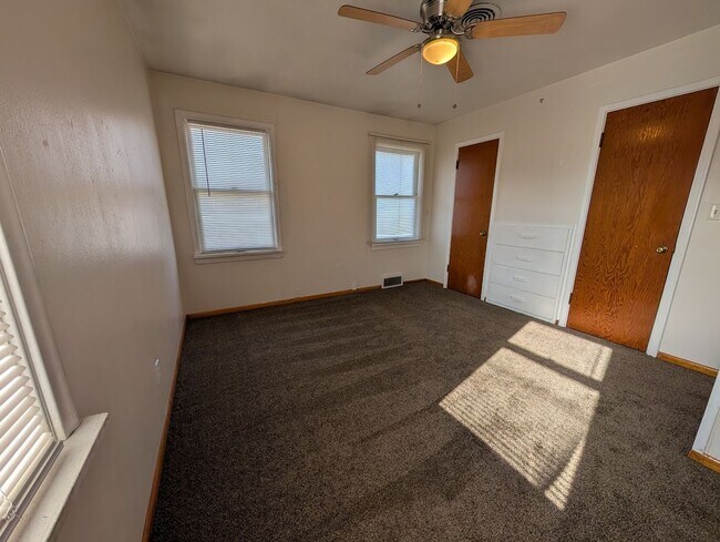 Building Photo - NAB