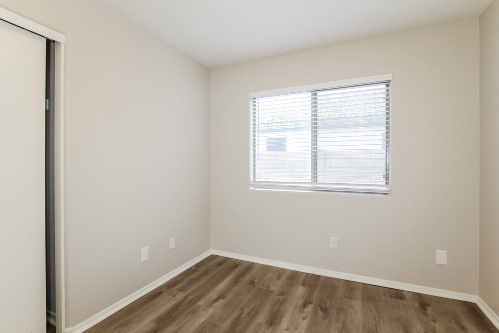 Building Photo - 13928 N 133rd Ln