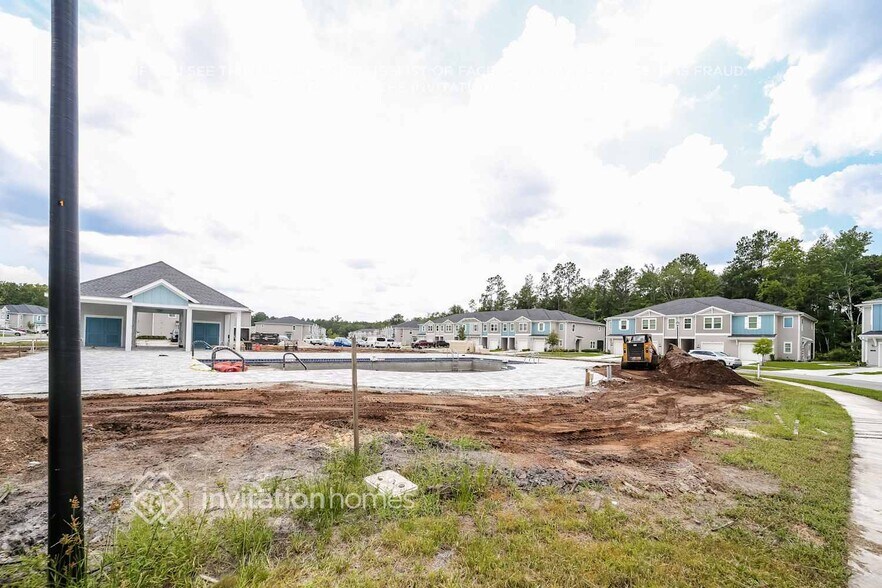 Building Photo - 631 Cherry Ridge Dr