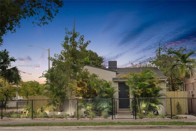 Building Photo - 951 NW 46th St