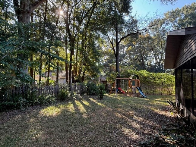 Building Photo - 6441 NW 65th Ave