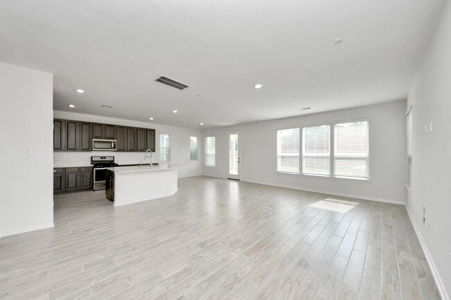 Building Photo - 17310 Rock Willow Ln