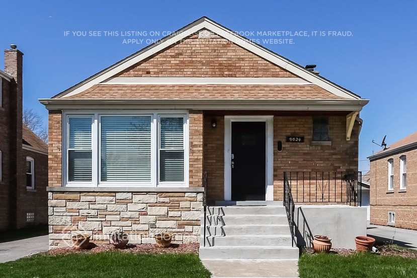 Primary Photo - 9024 S Albany Ave