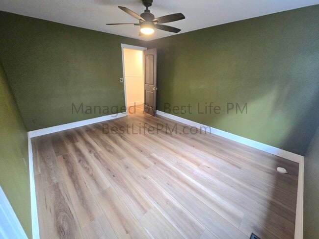 Building Photo - 150 Narain Ct